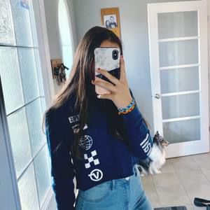 Meet your Posher, Ellie